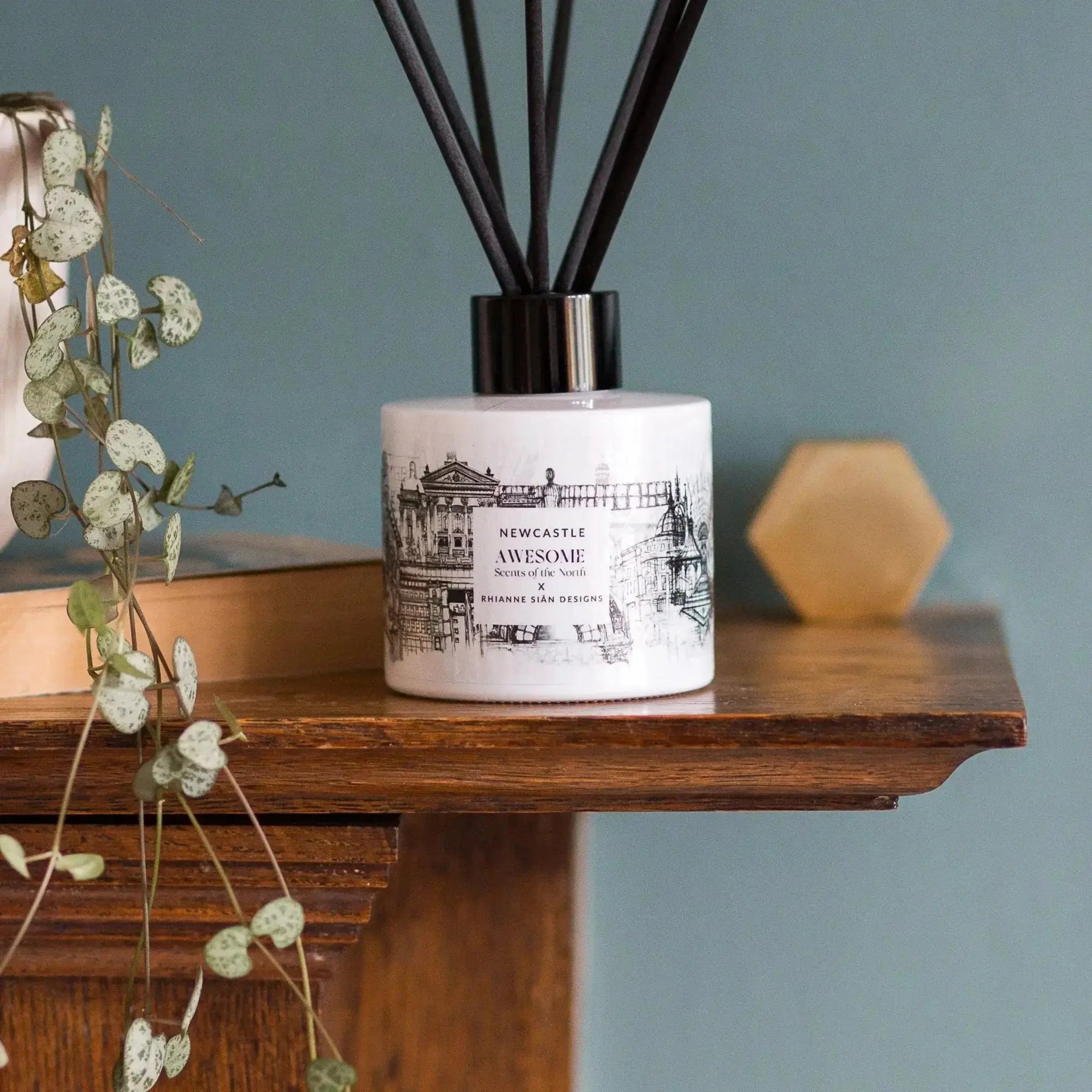 The Complete Northern Collection – Candle & Reed Diffuser Bundle Awesome Botanical